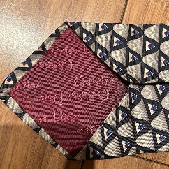 NWOT Christian Dior Silk Tie - Picture 2 of 4